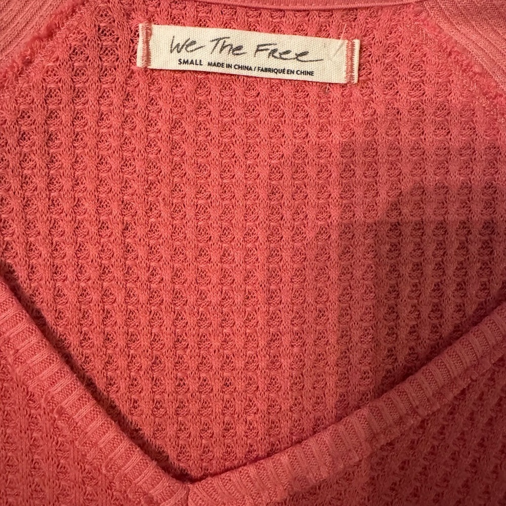 We The Free Coral V-Neck - Picture 3 of 3